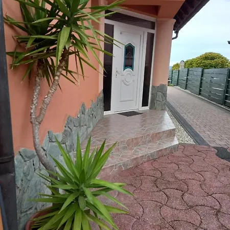 Konukevi Kati 2